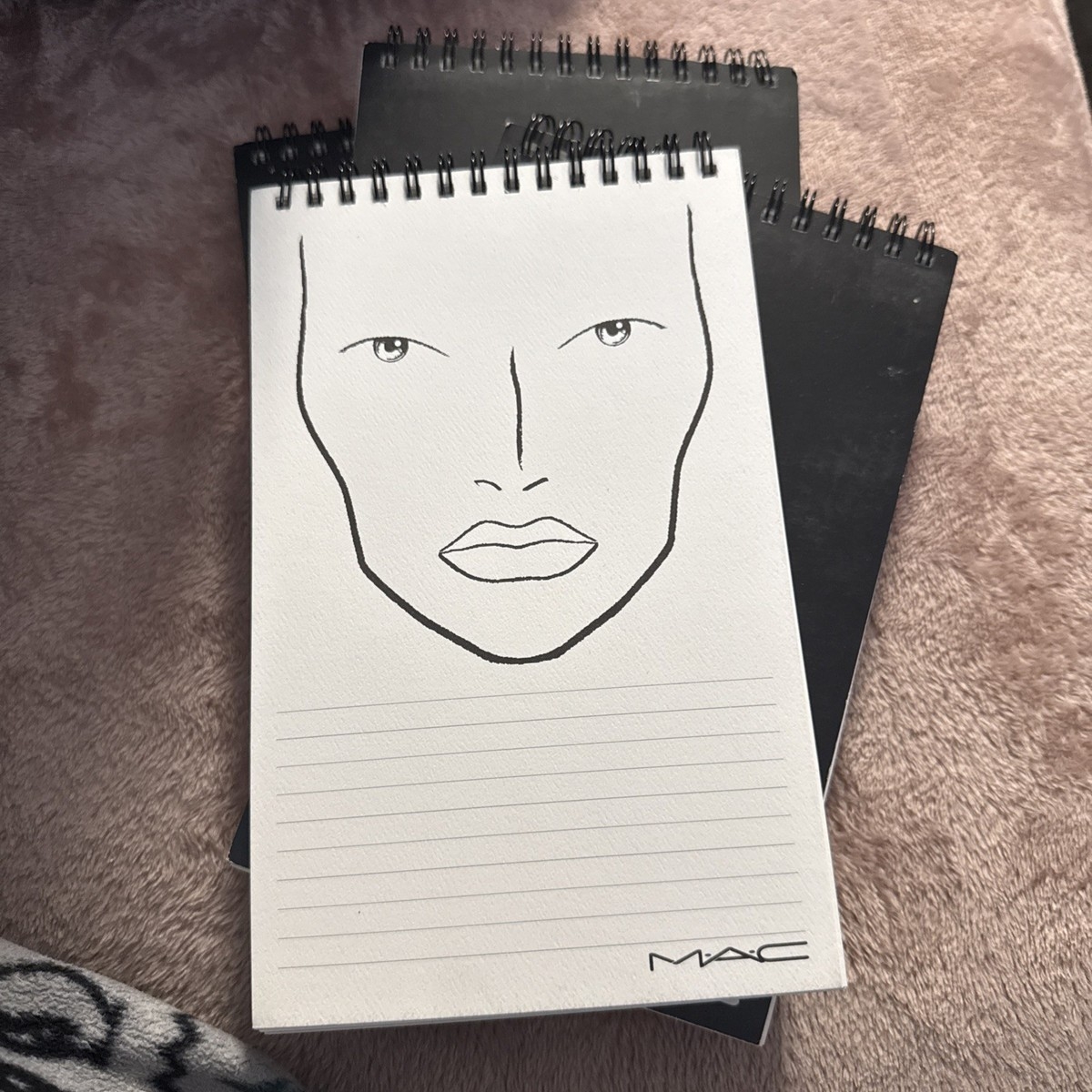 Vintage 90 s 4 MAC Face Chart Books And A MAC Eye Chart Book New EBay Vintage 90 s 4 MAC Face Chart Books And A MAC Eye Chart Book New EBay